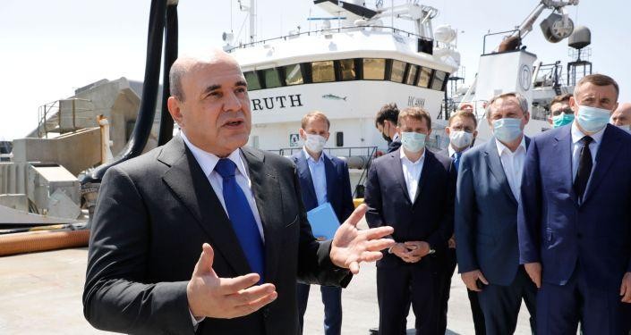 Thủ tướng Nga Mishuskin tới thị sát đảo Iturup trong quần đảo Kurrin tranh chấp với Nhật đã khiến chính phủ Nhật lên tiếng phản đối (Ảnh: sputnik). Thủ tướng Nga Mishuskin tới thị sát đảo Iturup trong quần đảo Kurrin tranh chấp với Nhật đã khiến chính phủ Nhật lên tiếng phản đối (Ảnh: sputnik).