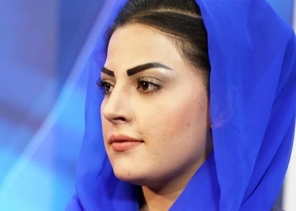 Shabnam Dawran, nữ phát thanh viên nổi tiếng của Đài phát thanh Mili của nhà nước Afghanistan tố cáo bị kì thị (Ảnh: Đông Phương). Shabnam Dawran, nữ phát thanh viên nổi tiếng của Đài phát thanh Mili của nhà nước Afghanistan tố cáo bị kì thị (Ảnh: Đông Phương).