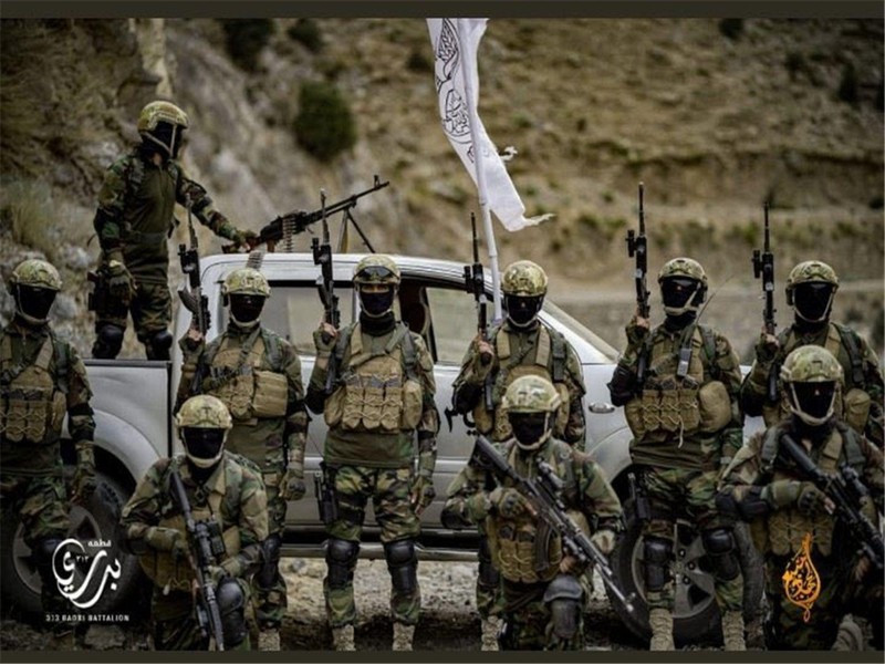 Lính của đơn vị đặc nhiệm "Badri 313" trong bộ ảnh tuyên truyền của Taliban (Ảnh: Dwnews). Lính của đơn vị đặc nhiệm "Badri 313" trong bộ ảnh tuyên truyền của Taliban (Ảnh: Dwnews).