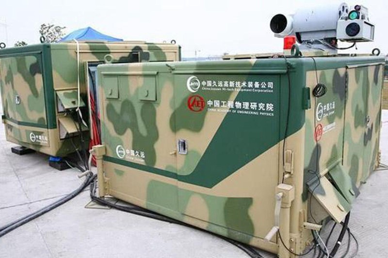 Hệ thống vũ khí laser "Vệ sĩ tầm thấp" của Trung Quốc (Ảnh: Huanqiu). Hệ thống vũ khí laser "Vệ sĩ tầm thấp" của Trung Quốc (Ảnh: Huanqiu).