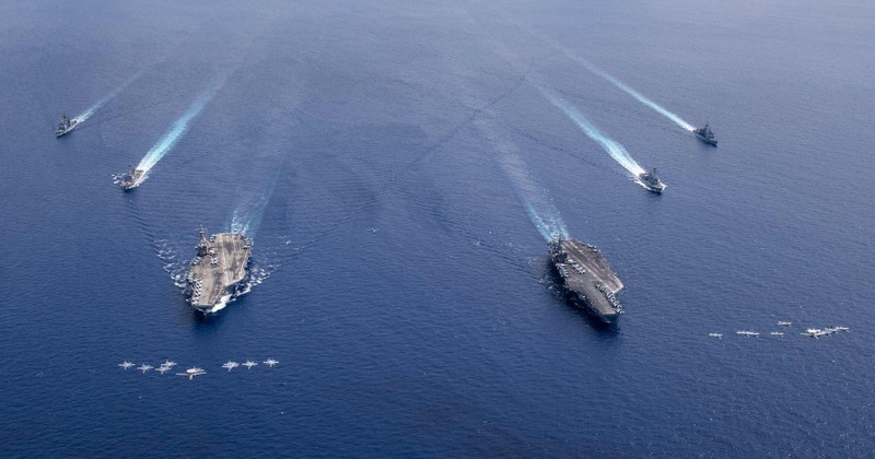 Hai biên đội tàu sân bay Mỹ tập trận trên Biển Đông tháng 7/2020 (Ảnh: USNavy). Hai biên đội tàu sân bay Mỹ tập trận trên Biển Đông tháng 7/2020 (Ảnh: USNavy).