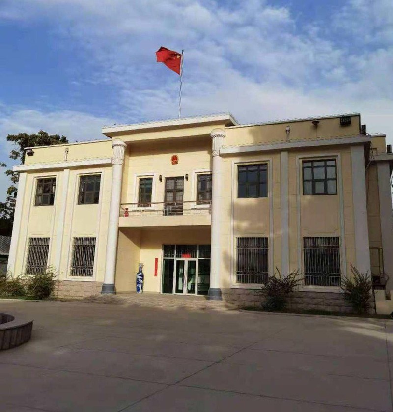 Đại sứ quán Trung Quốc tại Kabul - một trong số rất ít cơ quan ngoại giao nước ngoài vẫn còn hoạt động sau khi Taliban quay trở lại nắm quyền (Ảnh: Đông Phương). Đại sứ quán Trung Quốc tại Kabul - một trong số rất ít cơ quan ngoại giao nước ngoài vẫn còn hoạt động sau khi Taliban quay trở lại nắm quyền (Ảnh: Đông Phương).