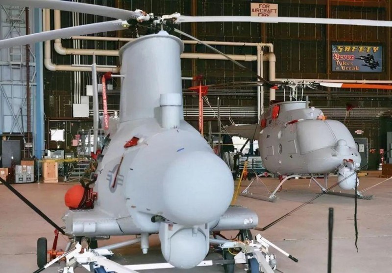 Các UAV trực thăng MQ-8B (trái) và MQ-8C của Mỹ (Ảnh: 163). Các UAV trực thăng MQ-8B (trái) và MQ-8C của Mỹ (Ảnh: 163).