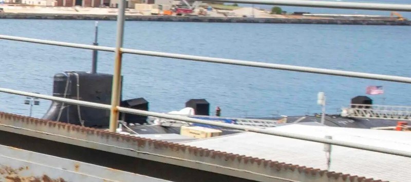 Bức ảnh chính thức đầu tiên về con tàu lộ diện sau sự cố (Ảnh: Sina). Bức ảnh chính thức đầu tiên về con tàu lộ diện sau sự cố (Ảnh: Sina).