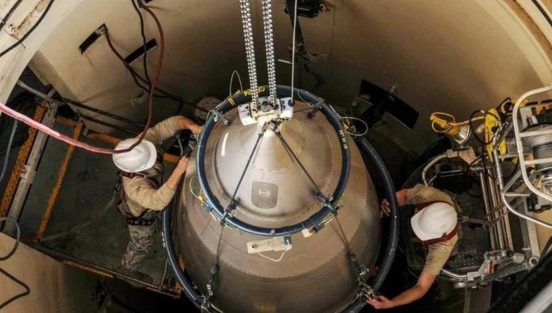 Các giếng phóng tên lửa liên lục địa ở Ukraine bị tháo dỡ (Ảnh: Sunnews). Các giếng phóng tên lửa liên lục địa ở Ukraine bị tháo dỡ (Ảnh: Sunnews).