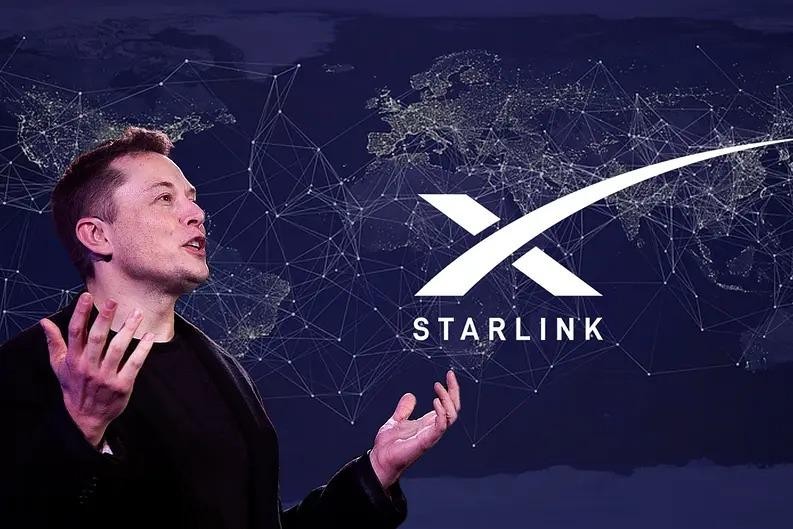 Ông chủ Tập đoàn SpaceX Elon Musk và ước mơ phủ sóng internet toàn cầu bằng mạng lưới vệ tinh starlink (Ảnh: SpaceX).