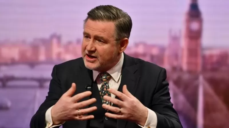 Ông Barry Gardiner, nghị sĩ Công Đảng đã thừa nhận nhận 420 ngàn bảng từ Lý Trinh Câu (Ảnh: BBC).