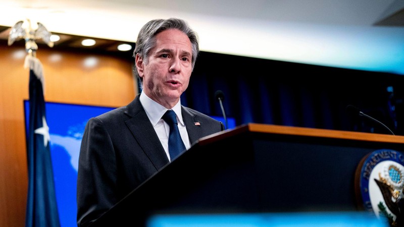 Ngoại trưởng Mỹ Antony Blinken tất tưởi đi các nơi để tìm kiếm giải pháp giải quyết khủng hoảng Ukraine - Nga (Ảnh: AP).