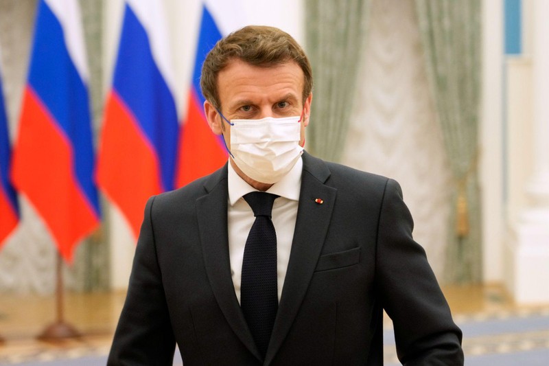 Tổng thống Macron từ chối xét nghiệm SARS-CoV-2 vì không muốn Nga có được DNA của mình (Ảnh: AP). Tổng thống Macron từ chối xét nghiệm SARS-CoV-2 vì không muốn Nga có được DNA của mình (Ảnh: AP).