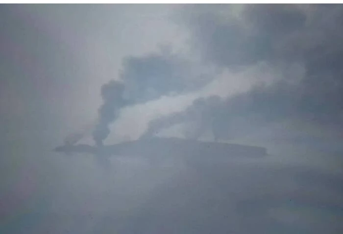 Hình ảnh Đảo Rắn bị Ukraine pháo kích đêm 29 rạng 30/6 (Ảnh: QQ).