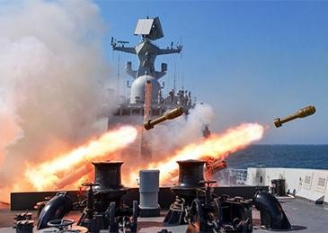 Chiến khu Miền Đông PLA thông báo sẽ tiến hành bắn đạn thật (Ảnh: Xinhua)