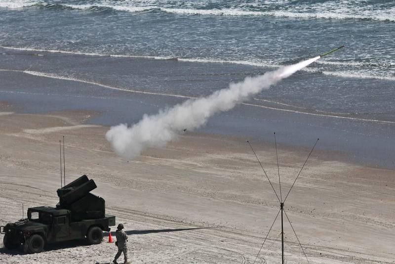 Phóng tên lửa vào mục tiêu (Ảnh: Topwar).