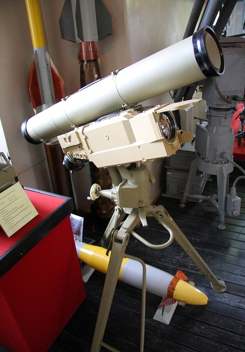 Ống phóng và đạn tên lửa 9K135 "Kornet" (Ảnh: Wiki). Ống phóng và đạn tên lửa 9K135 "Kornet" (Ảnh: Wiki).