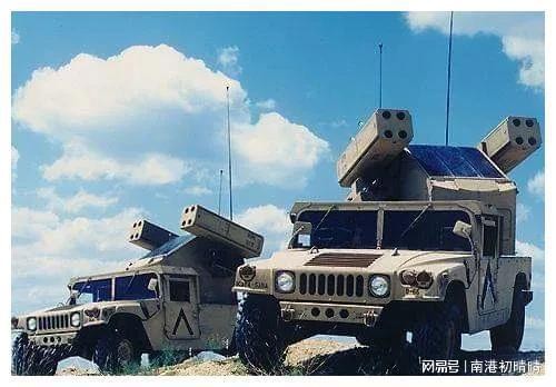 Được lắp trên xe địa hình Humvee, hệ thống Avenger có khả năng cơ động tốt (Ảnh: NetEasy). Được lắp trên xe địa hình Humvee, hệ thống Avenger có khả năng cơ động tốt (Ảnh: NetEasy).