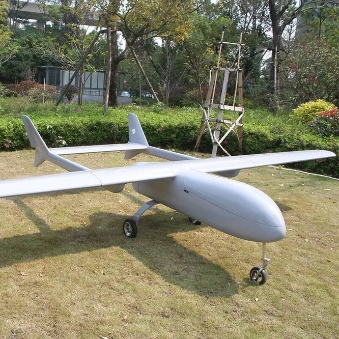 UAV dân dụng Mugin-5 của Trung Quốc hiện đang được cả quân đội Nga và Ukraine sử dụng (Ảnh: LTN). UAV dân dụng Mugin-5 của Trung Quốc hiện đang được cả quân đội Nga và Ukraine sử dụng (Ảnh: LTN).