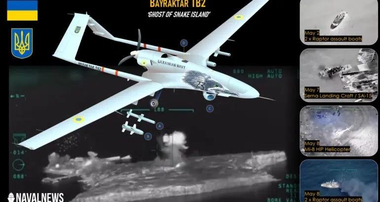 UAV Bayraktar TB2 và tàu không người lái thực ra là các robot quân sự được Ukraine sử dụng (Ảnh: Toutiao). UAV Bayraktar TB2 và tàu không người lái thực ra là các robot quân sự được Ukraine sử dụng (Ảnh: Toutiao).