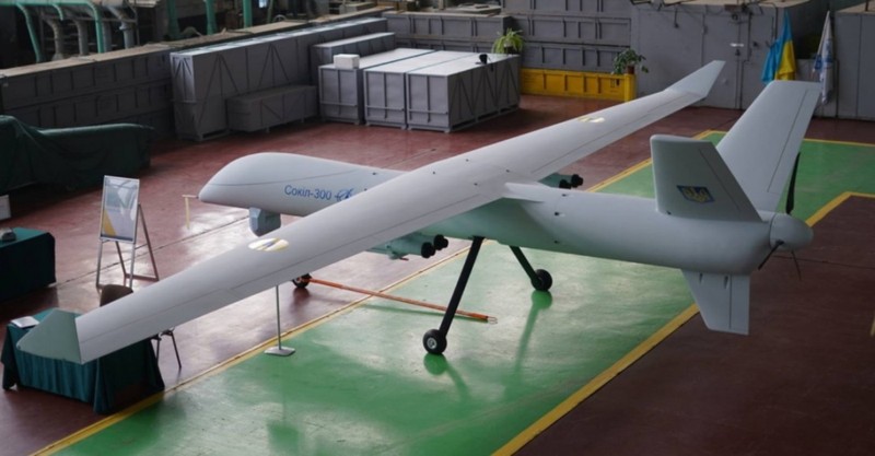 Ukraine ngày càng đưa vào sử dụng nhiều loại UAV tầm xa, Sokil-300 là loại mới nhất. Sokil-300.jpg