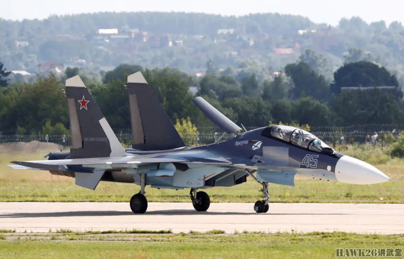 Máy bay chiến đấu Su-30SM của Hải quân Nga. Ảnh: Creaders. Su-30SM cua Hai quan Nga.png