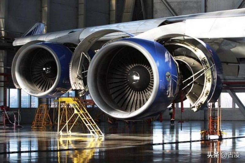 Công nghệ động cơ D-18T Trung Quốc mua của Ukraine được sử dụng cho máy bay vận tải hạng nặng Y-20. Ảnh: Toutiao. Dong co D-18T.jpeg