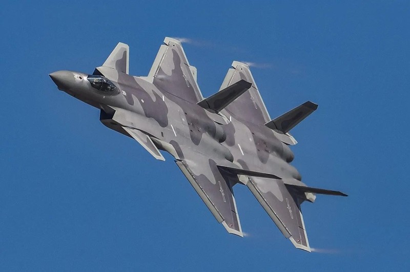 Tiêm kích tàng hình J-20 của Trung Quốc. Ảnh: Sohu. J-20.jpeg