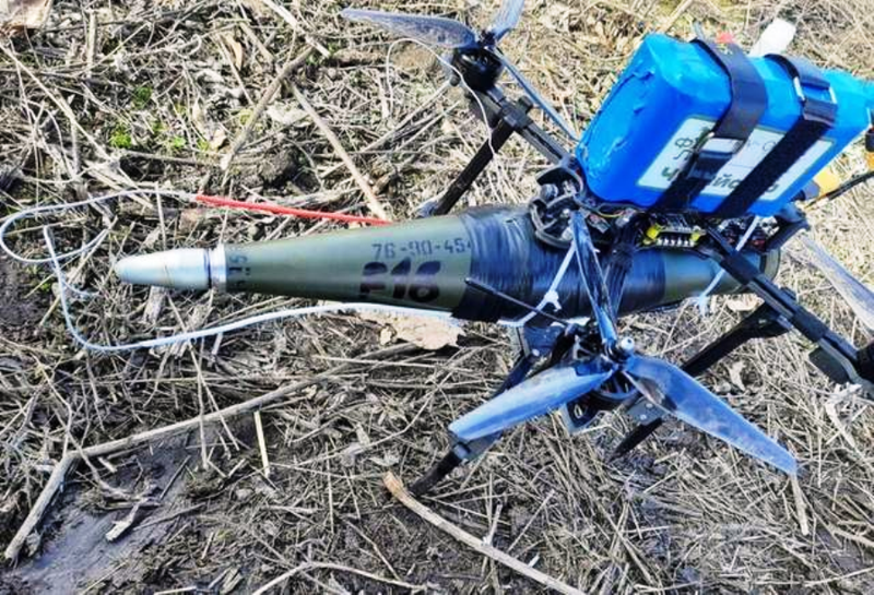 Máy bay không người lái FPV tự sát. Ảnh: Sohu. FPV tu sat.png