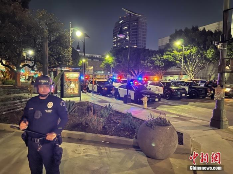 Lệnh giới nghiêm ban đêm đã được thực thi ở Los Angeles. Ảnh: CNS. Gioi nghiem ban dem o LA.png