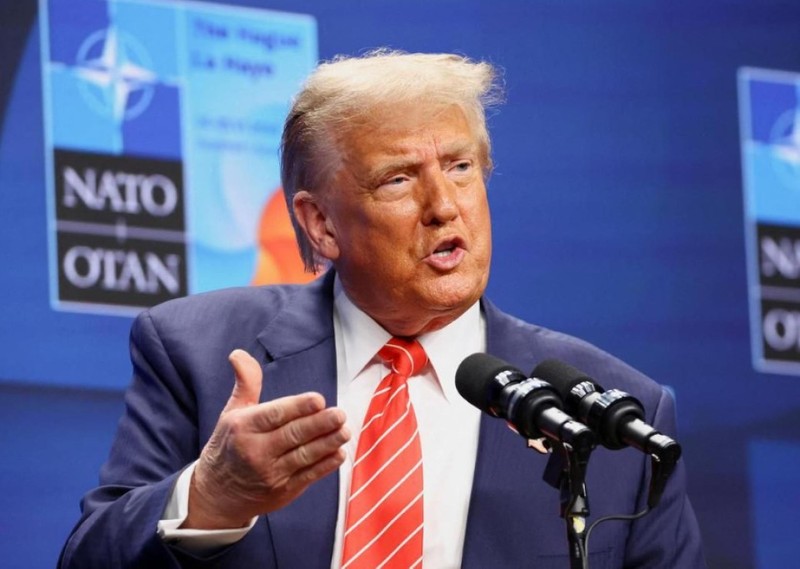 Tổng thống Mỹ Trump tự tin cho rằng số urani làm giàu của Iran “đã bị phá hủy hoặc bị chôn vùi”. Ảnh: Zaobao. Trump tuyen bo.jpg