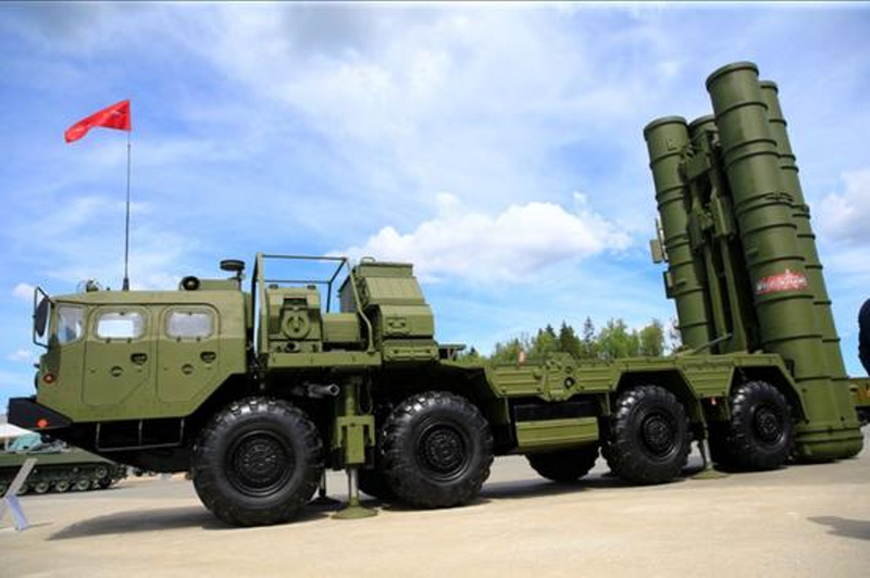 Thổ Nhĩ Kỳ nhập khẩu hệ thống phòng không tầm xa S-400 của Nga. Ảnh: Sohu. Tho nhan S-400.png