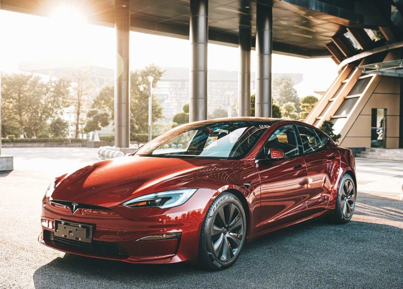Dòng xe Tesla Model S được trang bị hệ thống Enhanced Autopilot. Ảnh: Sohu. Loai xe Model S.jpg