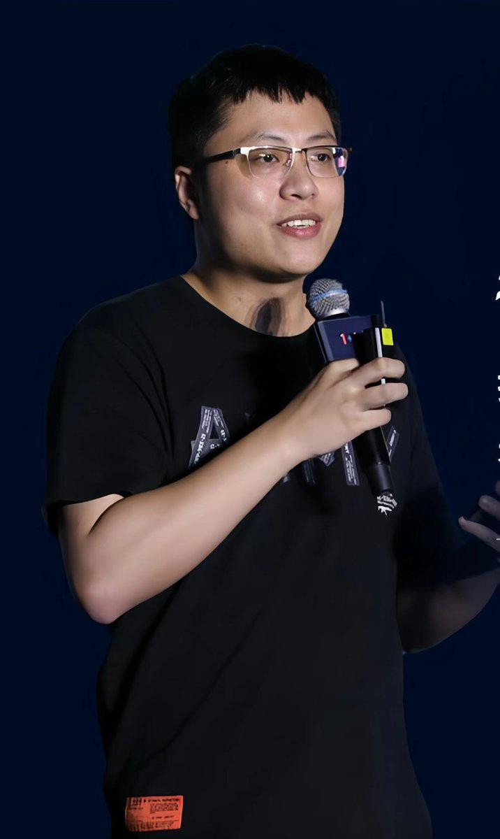 Tỷ phú trẻ Yao Runhao (Diêu Nhuận Hạo). Ảnh: Sina. Dieu Nhuan Hao.jpeg