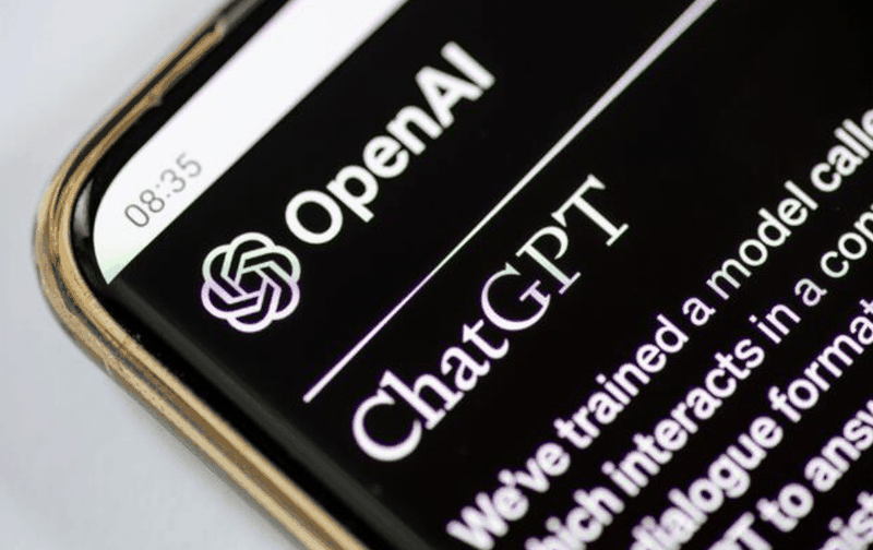 Open AI nhấn mạnh ChatGPT không phải là giải pháp thay thế cho dịch vụ chăm sóc y tế chuyên nghiệp. Ảnh: Singtao. Dung nen qua tin tuong ChatGPT.png
