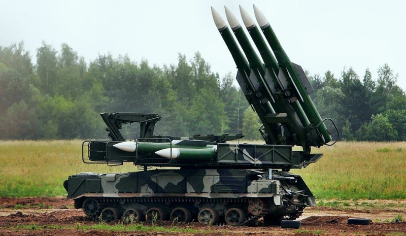 Hệ thống 9K37 Buk (SA-6) của Nga. Ảnh: QQnews. Buk.png