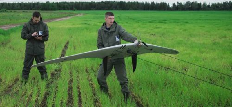UAV trinh sát SuperCam-350 được phóng đi. Ảnh: Sohu. SuperCam 350.png