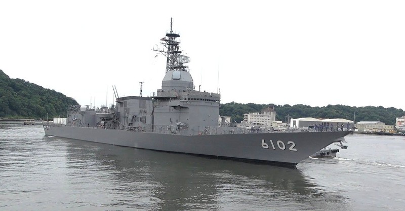 Tàu JS Asuka (ASE-6102) của Hải quân Nhật mang pháo điện từ. Ảnh: Chinatimes. tau mang.jpg