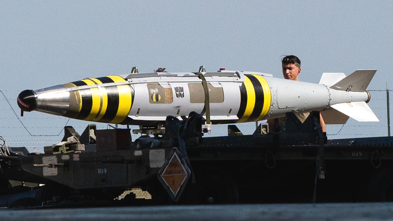 Một quả bom Quicksink hoàn chỉnh. Ảnh: TMZ. best-quicksink-anti-ship-bomb.png