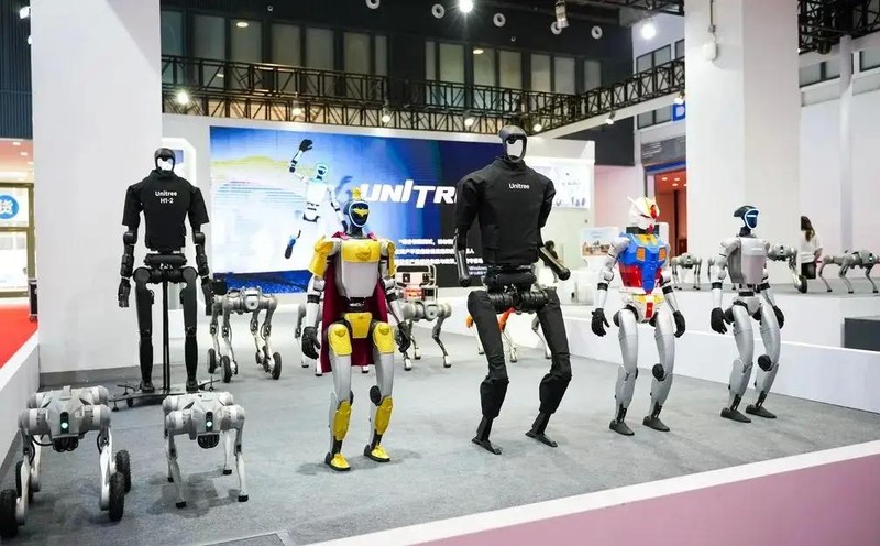 Robot hình người ngày càng đa dạng. Ảnh: Sohu. Ro bot da dang.jpg