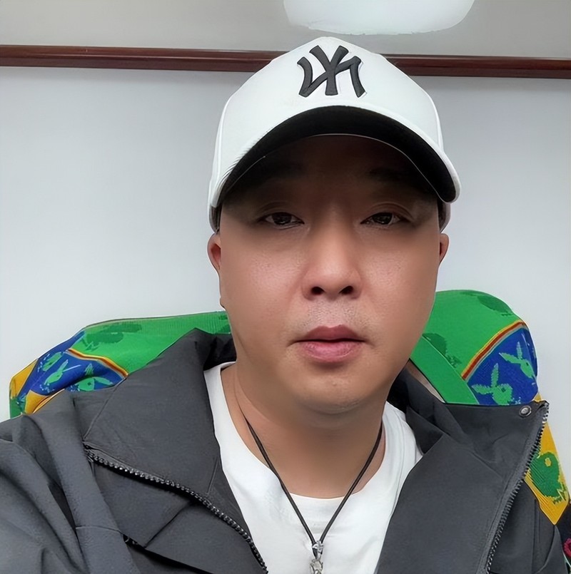 Streamer nổi tiếng Sài Đối Đối trở thành "tội phạm ngọc thạch". Ảnh: Toutiao. Sai doi doi.jpeg