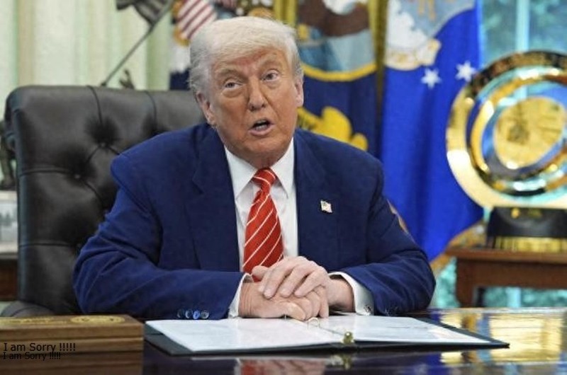 Tổng thống Trump quyết định áp mức thuế 100% với hàng Trung Quốc càng làm tình hình thương chiến Mỹ - Trung thêm căng thẳng. Ảnh: NetEase. Trump tang thue.jpg