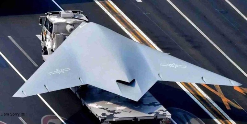 UAV GJ-11 tại cuộc duyệt binh hôm 3/9/2025. Ảnh: Xinhua. gj-11 tai cuoc duyet binh.jpg