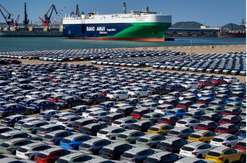 Năm 2018, Trung Quốc có 487 nhà sản xuất xe điện, nhưng đến cuối năm 2023, chỉ còn lại khoảng 40 hãng. Ảnh: Xinhua.