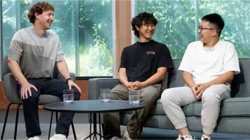 Bộ ba quyền lực AI tại Meta: Mark Zuckerberg, Alexandr Wang và Zhao Shengjia (từ trái qua phải). Ảnh: QQnews.