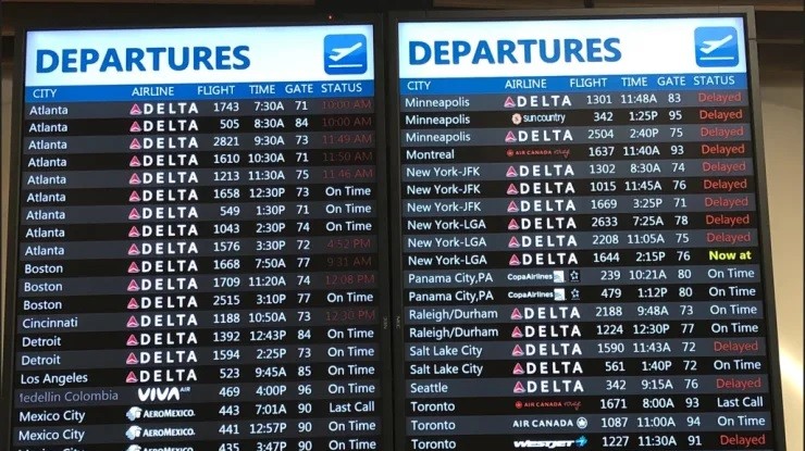 Cục Quản lý Hàng không Liên bang Mỹ tạm dừng tất cả các chuyến bay ngày 11/1/2023. Ảnh CNBC