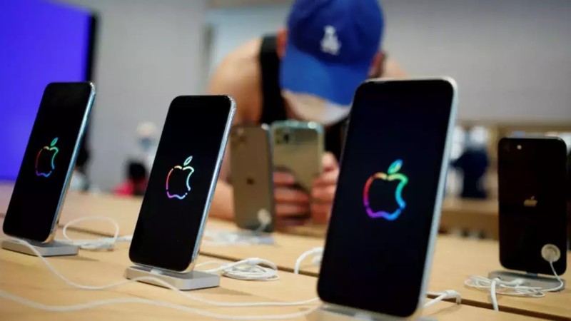 Apple nhận được sự hỗ trợ lớn ở Ấn Độ khi các nhà cung cấp Trung Quốc của công ty được cấp phép. Ảnh Telecom.Economictimes