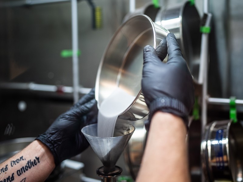 Các nhà khoa học Mỹ sử dụng kỹ thuật in 3D chế tạo siêu hợp kim mới. Ảnh E&T Các nhà khoa học Mỹ sử dụng kỹ thuật in 3D chế tạo siêu hợp kim mới. Ảnh E&T