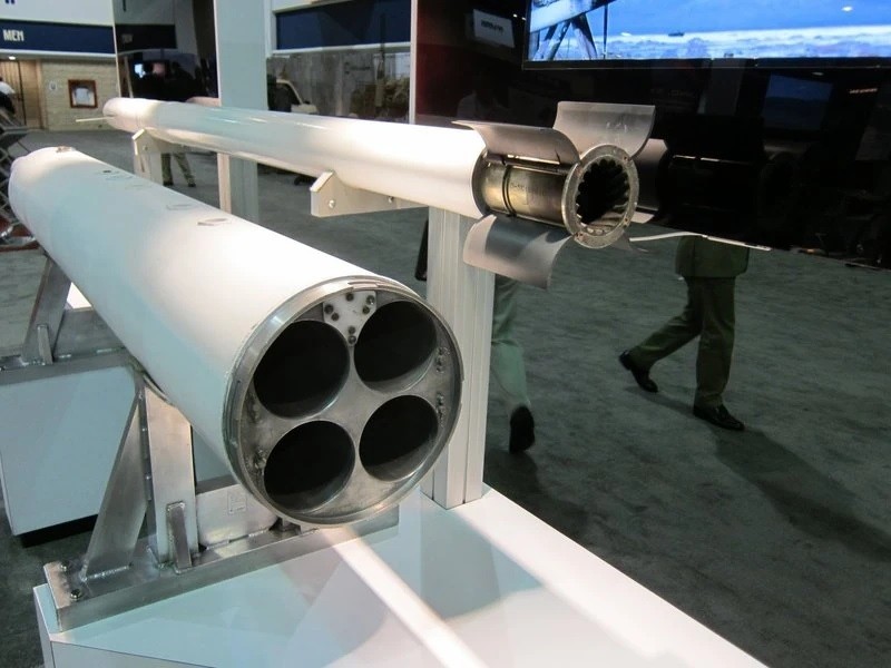 Ống phóng LAU -10. Ảnh Military Ukraine Ống phóng LAU -10. Ảnh Military Ukraine
