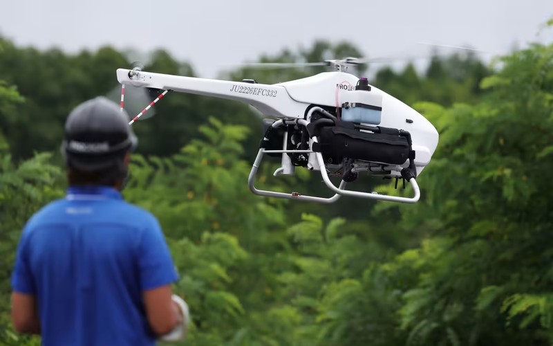 Máy bay không người lái của công ty khởi nghiệp Prodrone. Ảnh minh họa Nikkei Asia