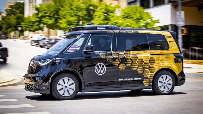 Nguyên mẫu xe chở khách ID.Buzz tự lái của Volkswagen. Ảnh Electrek