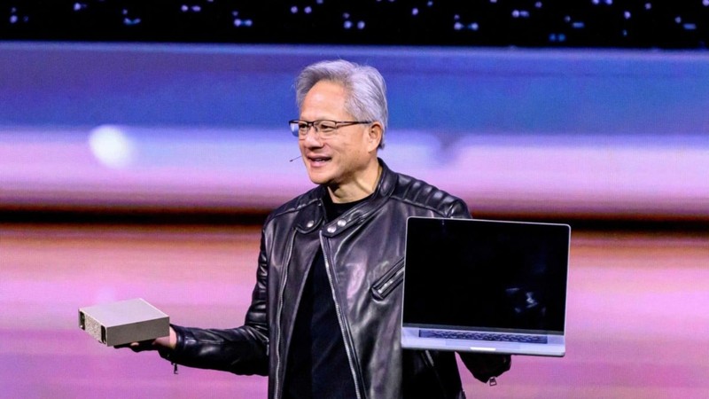 CEO của Nvidia Jensen Huang giới thiệu các sản phẩm mới trong phiên họp quan trọng tại GTC ở San Jose, California. Ảnh: SCMP.