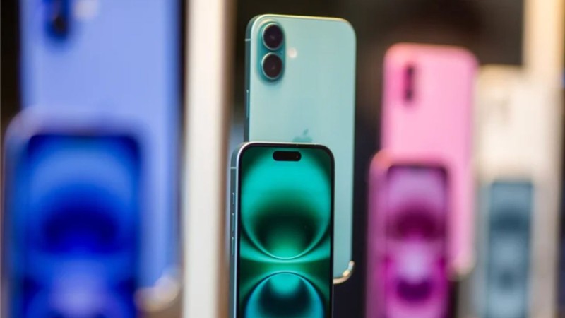 Mẫu iPhone 16e đang ghi nhận thành công vượt xa iPhone SE. Ảnh: BGR.