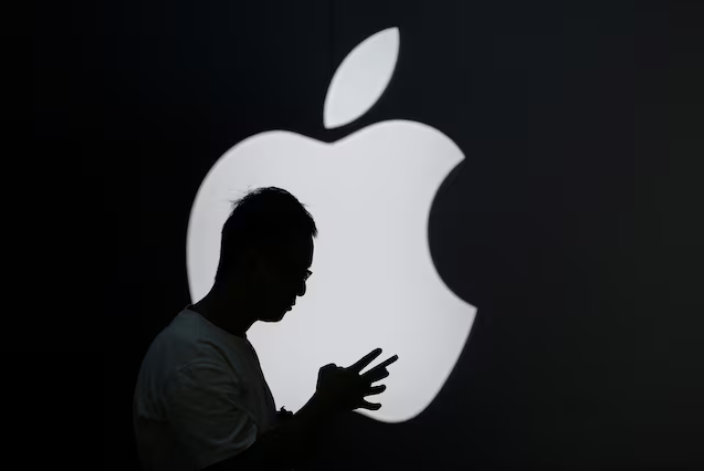 Nhà Táo sẽ sớm ra mắt các mẫu iPhone mới trong hôm nay. Ảnh: Reuters. Capture.PNG